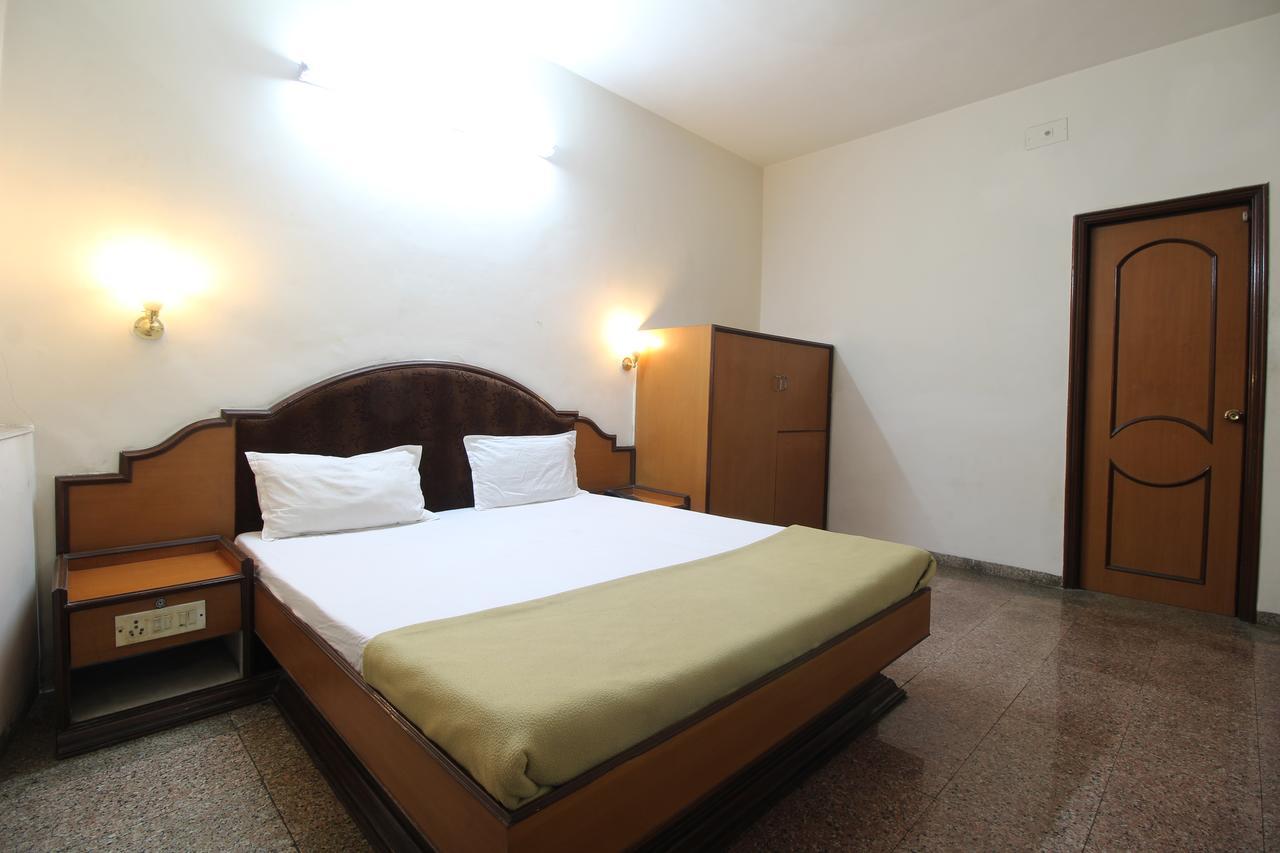 Soubhagya Inn Silvassa Buitenkant foto
