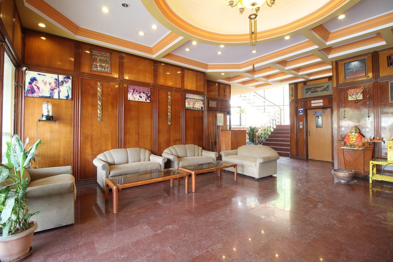 Soubhagya Inn Silvassa Buitenkant foto